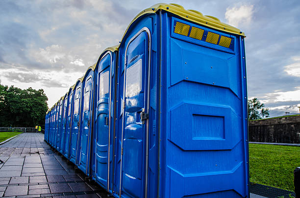 Portable Toilet Options We Offer in Mack, OH